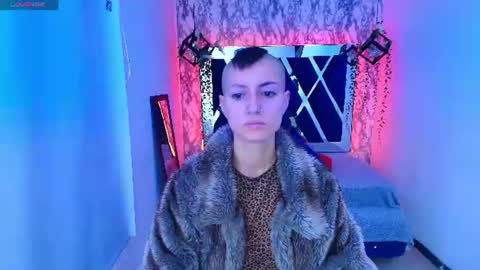   online show from July 9, 12:31 pm