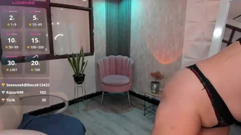 fieywoman online show from July 1, 8:50 pm