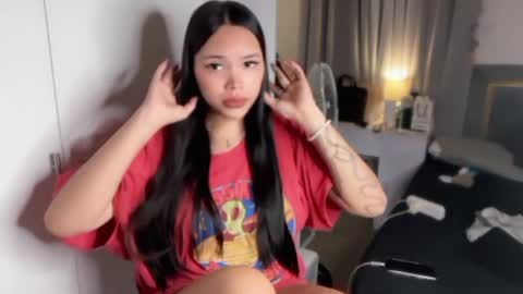 Sandy online show from March 8, 2:37 am