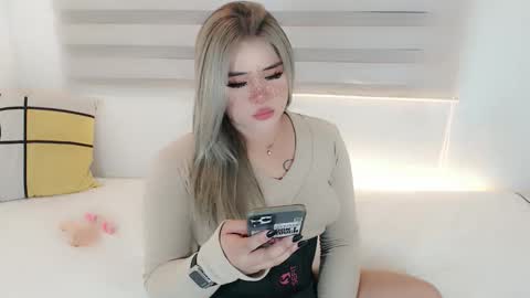  Angela  DONT FORGET TO FOLLOW AND GIVE ME APPRECIATION online show from February 25, 2:59 am