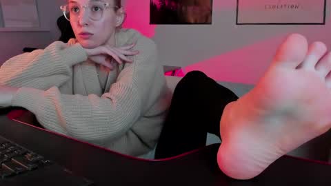 Snapshot of filipinaadams chatting on February 21, 2:28 am cap and Lana  online show from February 21, 2:28 am