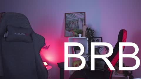 Snapshot of filipinaadams chatting on January 17, 2:18 pm cap and Lana  online show from January 17, 2:18 pm