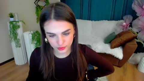 Amanda online show from April 25, 12:51 pm
