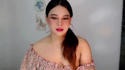 Jasmine online show from June 23, 10:27 pm