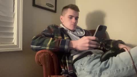 Snapshot of finnabun33 chatting on December 5, 1:20 am Jake I am Bicurious online show from December 5, 1:20 am
