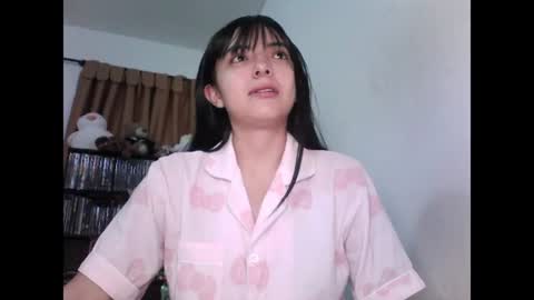 finnky1 online show from July 29, 3:39 am