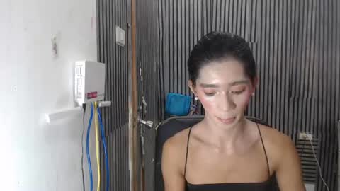 fiona908995 online show from June 20, 11:27 am
