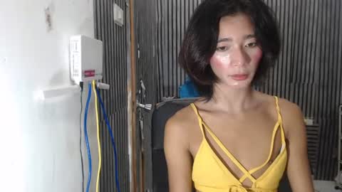 fiona908995 online show from June 24, 12:01 pm