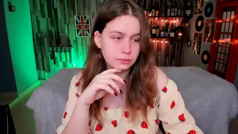 fiora online show from April 29, 5:23 am
