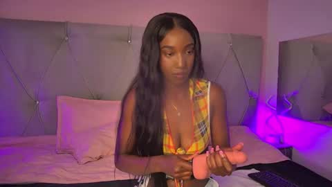 Fiorela Lenin  online show from July 2, 1:38 pm