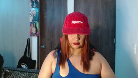 fiorelinda85 online show from July 5, 5:47 am
