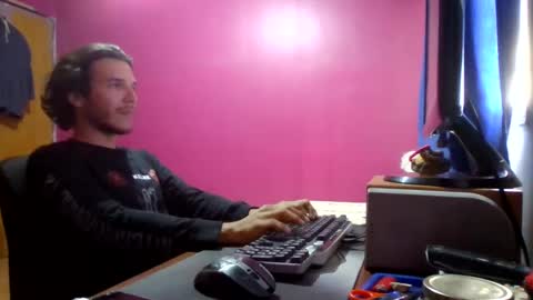 Ricardo online show from February 22, 4:09 pm