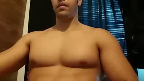 Snapshot of fitchestabs_69 chatting on February 23, 9:48 pm fitchestabs_69 online show from February 23, 9:48 pm