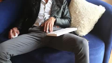 Harvey online show from March 16, 3:49 pm