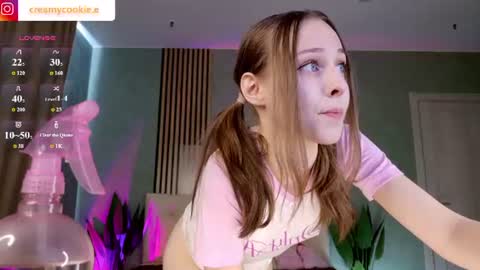 im Linda please give me thumbs up online show from July 1, 3:15 am