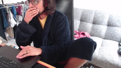 fizz6572 online show from February 7, 12:39 pm