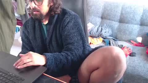 fizz6572 online show from March 7, 10:02 am