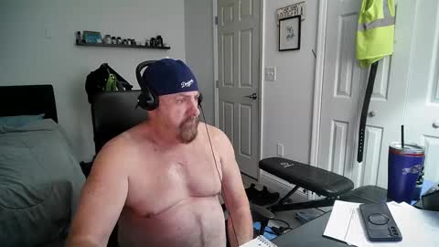 Florida guy online show from February 26, 3:46 am