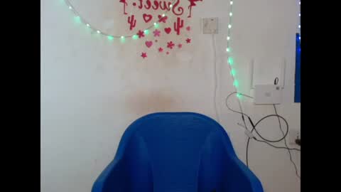 flasher_bigboobs online show from July 18, 5:48 pm