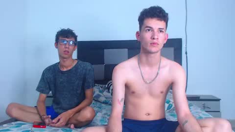 Steven and Daniel online show from July 4, 8:23 pm