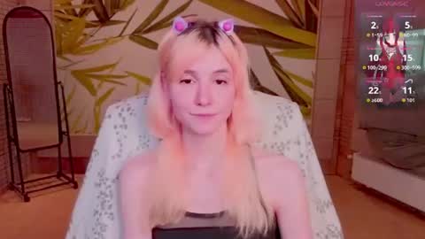FlexiMona online show from August 2, 9:22 am