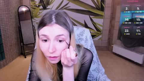 FlexiMona online show from May 3, 9:48 am