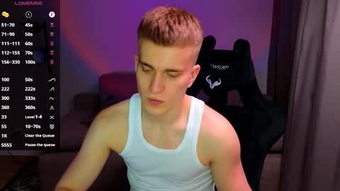 flikyy online show from April 28, 3:38 pm