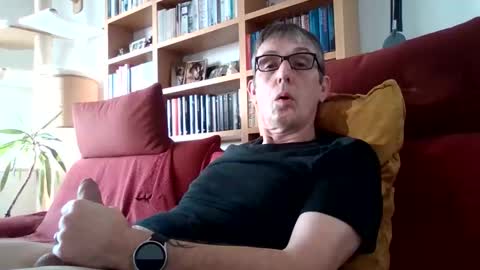 Ralf online show from April 1, 6:14 am