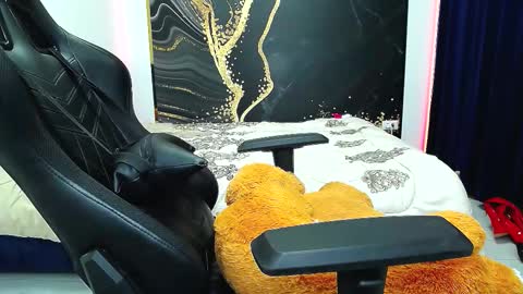 flirtdeea online show from March 12, 7:39 pm