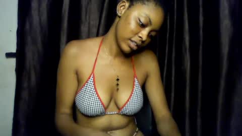flirty_xxbonny online show from July 28, 8:52 pm