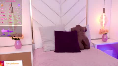 Luna online show from June 25, 1:49 pm