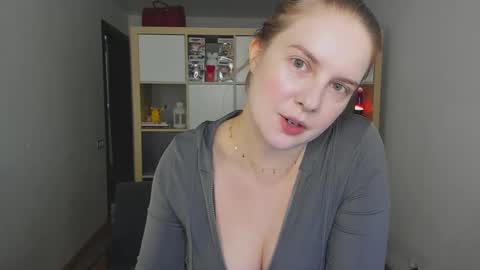 Hayley  I WILL COME BACK ON MAY 27TH 6pm UTC online show from September 29, 6:34 am