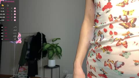 Snapshot of flowercandy33 chatting on January 12, 1:27 pm Flower online show from January 12, 1:27 pm