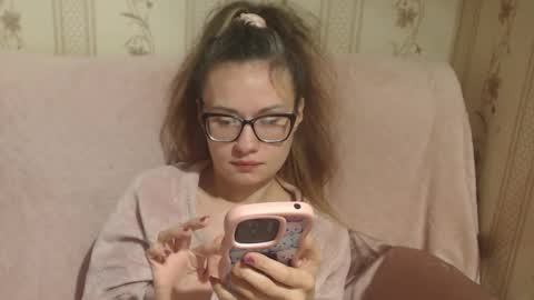 say meow and send tip  online show from December 17, 12:23 pm