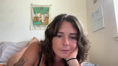 Flowergirl online show from May 31, 1:26 am