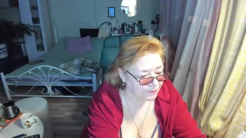 Flowerlower online show from April 16, 12:00 am