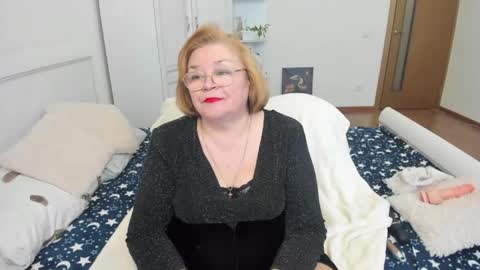 Flowerlower online show from April 27, 8:56 am