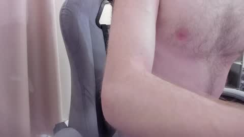 fluffycat  online show from December 12, 10:13 am