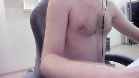 fluffycat  online show from February 5, 12:06 pm