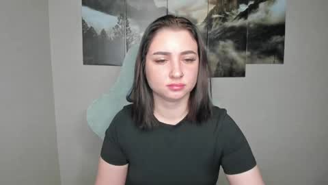 Lina online show from May 1, 12:37 am