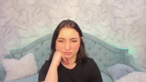 Lina online show from April 24, 12:45 am