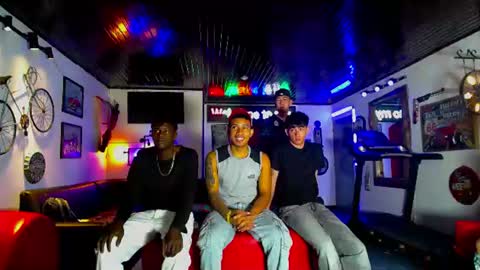 flyckers online show from July 14, 12:21 pm