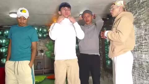 flyckers online show from February 12, 12:01 pm