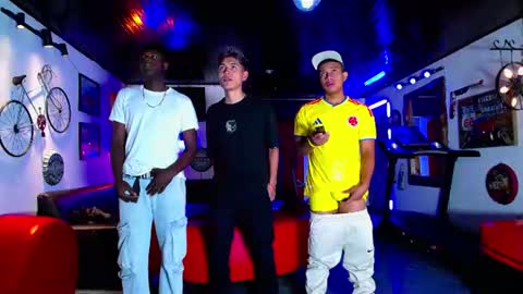 flyckers online show from July 7, 12:20 pm