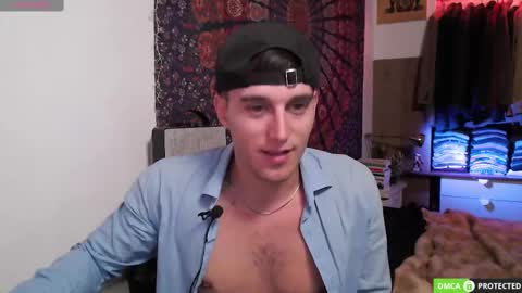 Snapshot of folleti7 chatting on February 20, 2:02 pm Folleti online show from February 20, 2:02 pm