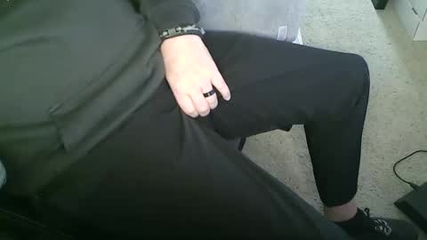 foreplayman22 online show from December 4, 5:23 pm