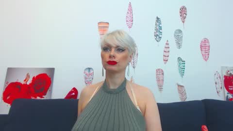 Snapshot of forever_barbie chatting on October 26, 11:26 pm Adana online show from October 26, 11:26 pm