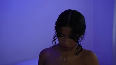 Snapshot of forever_y0ung chatting on February 19, 5:27 pm Megan Prada Follow me on Onlyfans online show from February 19, 5:27 pm