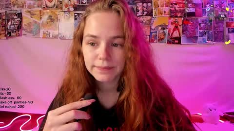 Snapshot of fox_lisaaa chatting on September 25, 8:49 pm Lisa online show from September 25, 8:49 pm