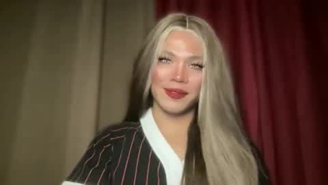 KITTY online show from February 25, 7:12 am